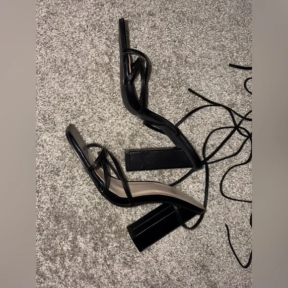Black Lace Up Block Heels - Picture 4 of 6